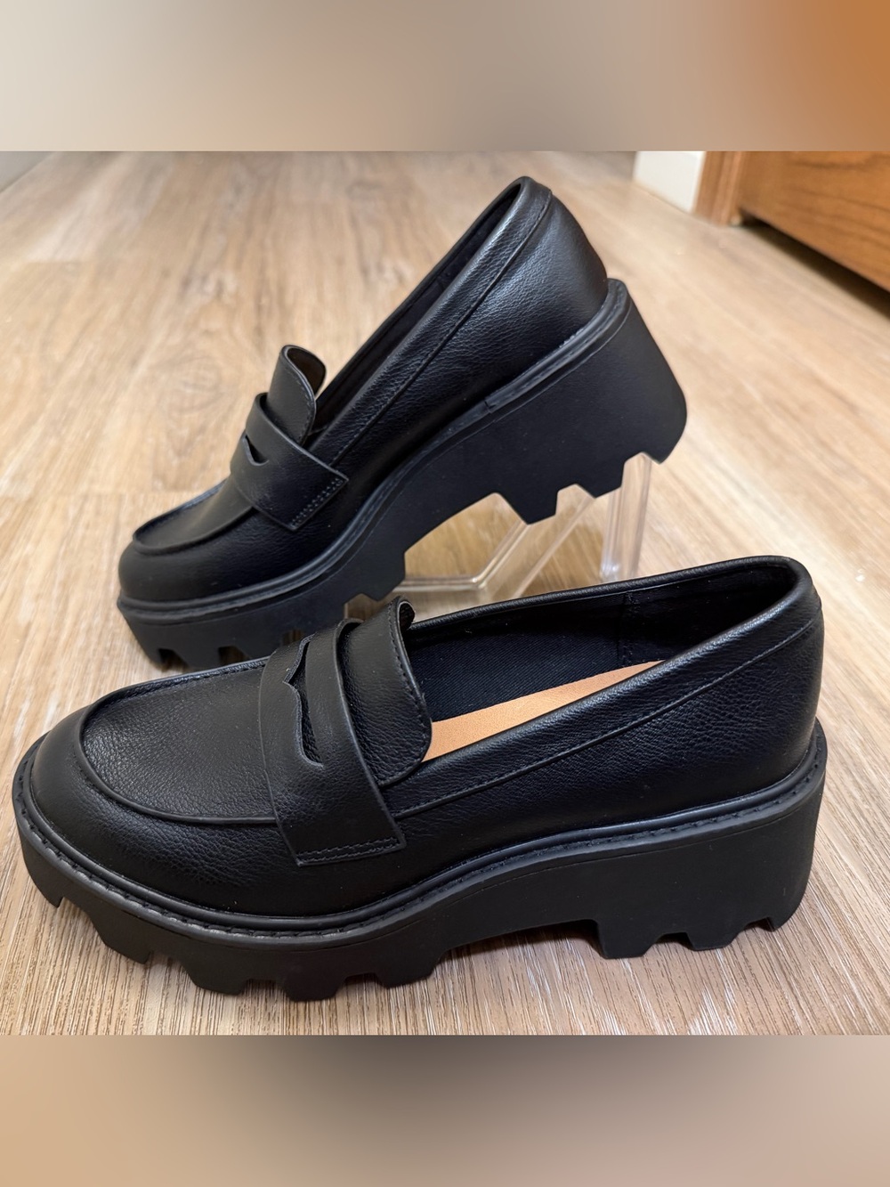 DV Dolce Vita Vikki Black Chunky Loafers US 6 UK 3.5 EU 36 Platform NWOB